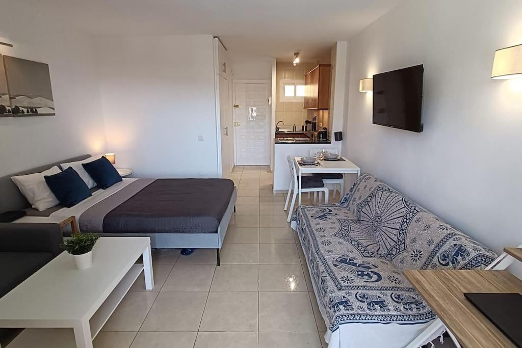 Apartment Jupiter Studio - 500m From The Beach - All Year Swimming Pool - Fast Internet *