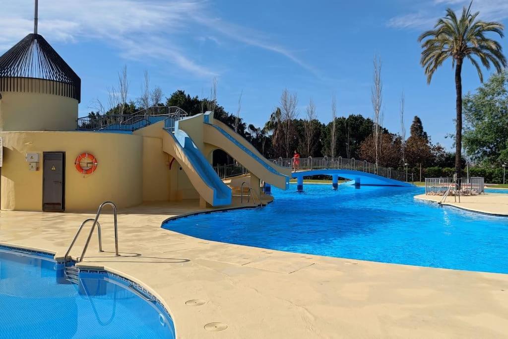 Jupiter Studio - 500m From The Beach - All Year Swimming Pool - Fast Internet * Benalmadena